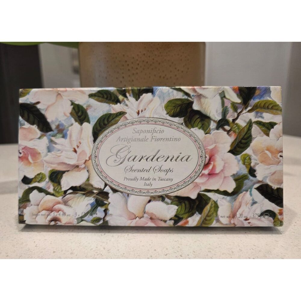 Saponificio Artigianale Fiorentino Gardenia Scented Soaps 3 bar set - From Italy